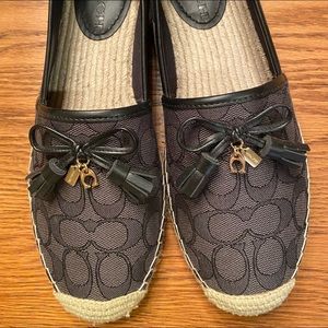 New Coach Carson Signature Espadrilles. Size 9B Black. NWB.